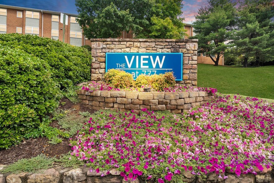 More Photos Of 777 Roanoke Blvd, Salem Apartments For Sale