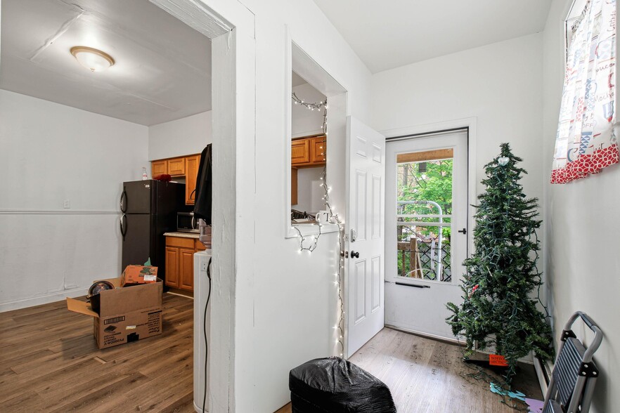 More Photos Of 73 Welles St S, Wilkes-Barre Apartments For Sale