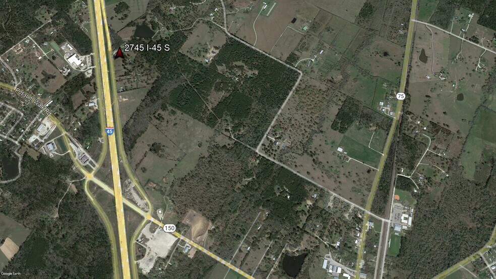 More Photos Of 2745 Interstate 45 S, New Waverly Manufacturing For Lease