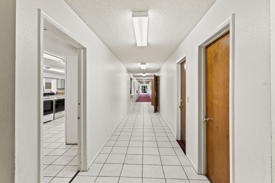 More Photos Of 3601 E Moody Blvd, Bunnell Religious Facility For Sale