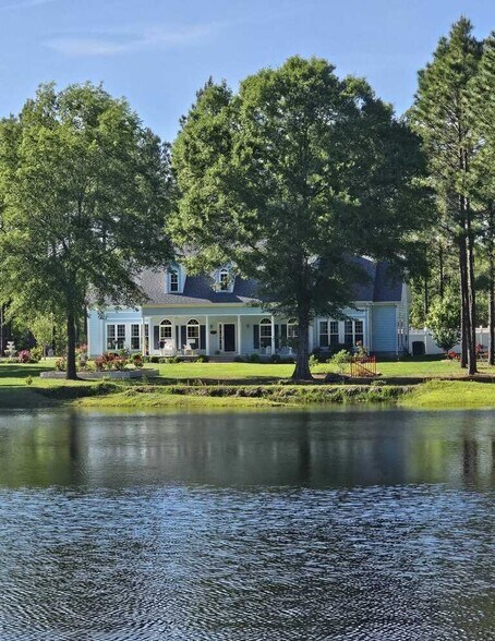 More Photos Of 110 Bethel Village Rd, Eastman Apartments For Sale