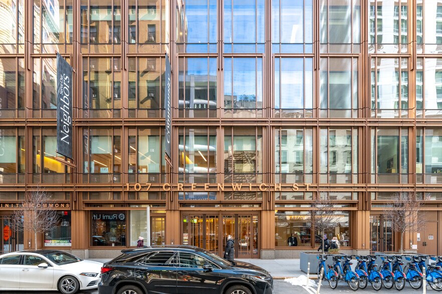 More Photos Of 107 Greenwich St, New York Coworking Space