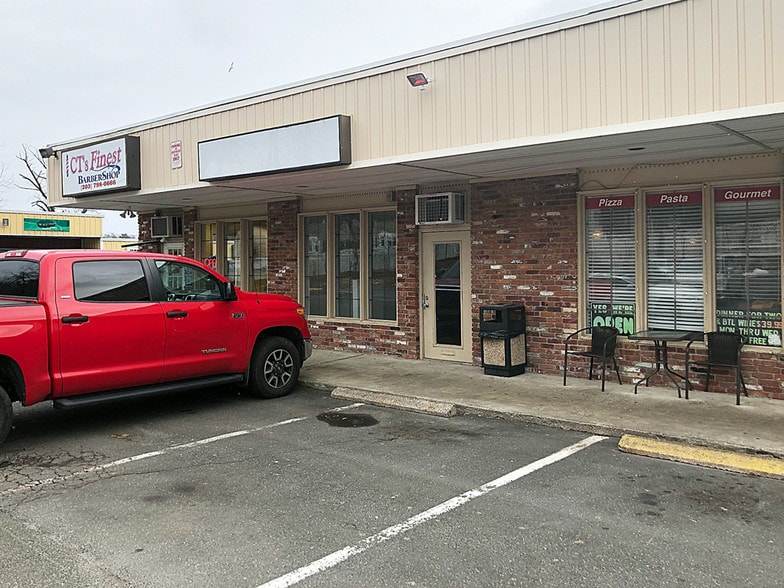 More Photos Of 5 Padanaram Rd, Danbury Unknown For Lease