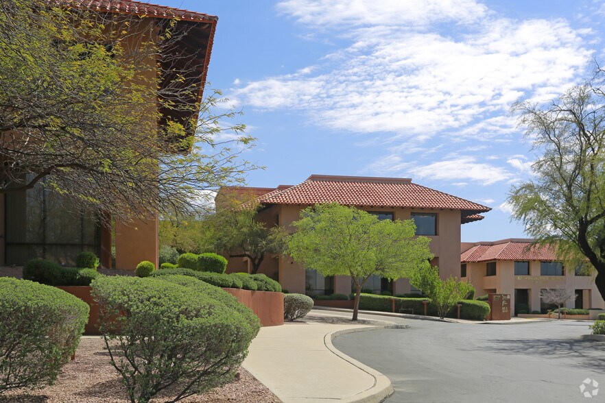 More Photos Of 3561 E Sunrise Dr, Tucson Unknown For Sale