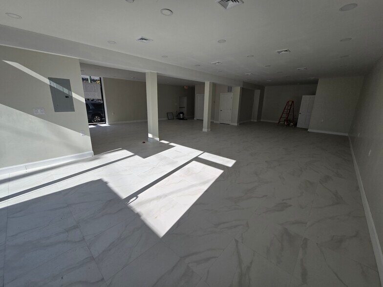 More Photos Of 72 Van Dyke St, Brooklyn Apartments For Lease