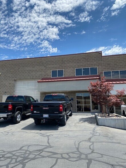 More Photos Of 6531-6647 S Cottonwood St, Murray Light Manufacturing For Lease