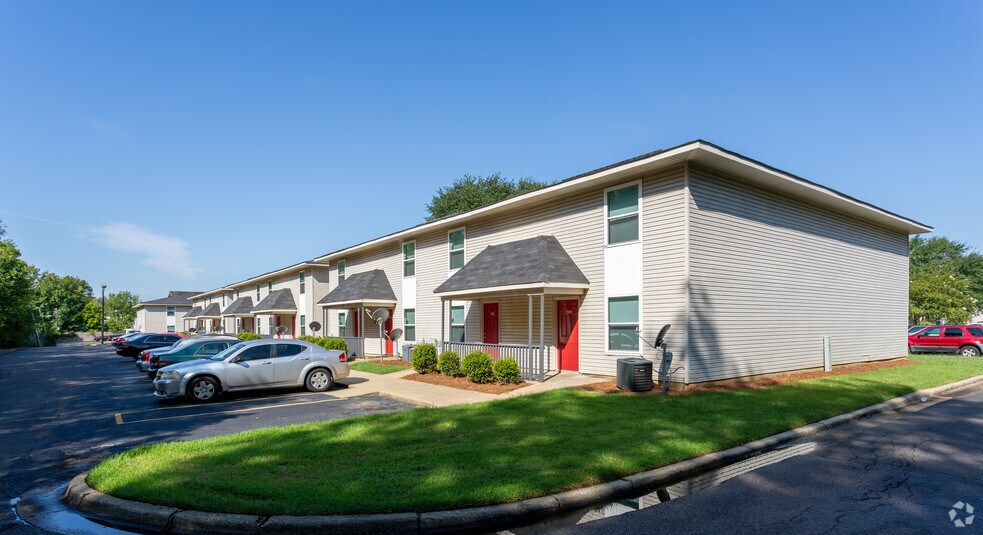 Primary Photo Of 4700 Park Towne Way, Montgomery Apartments For Sale