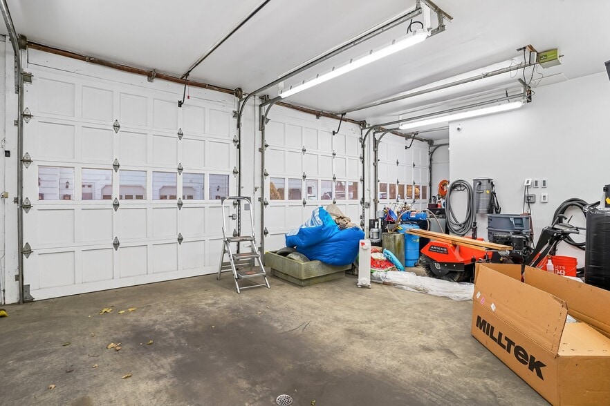 More Photos Of 215 River Road Ext, Cos Cob Office For Lease