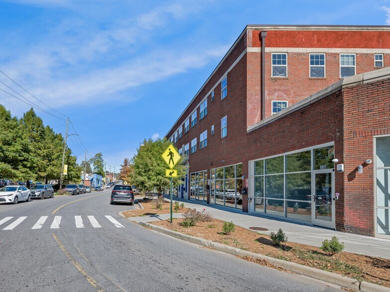 More Photos Of 408 Depot St, Asheville Medical For Sale