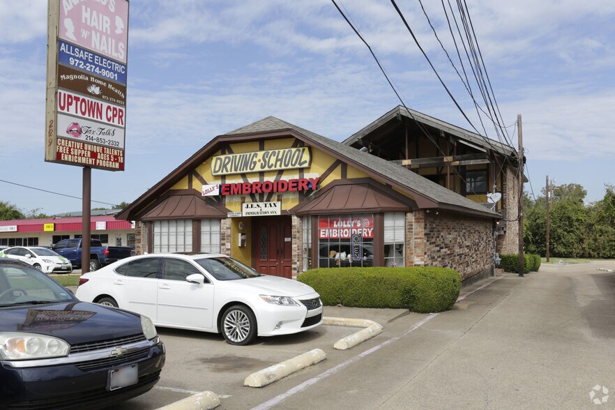 More Photos Of 229 E Belt Line Rd, DeSoto Freestanding For Lease