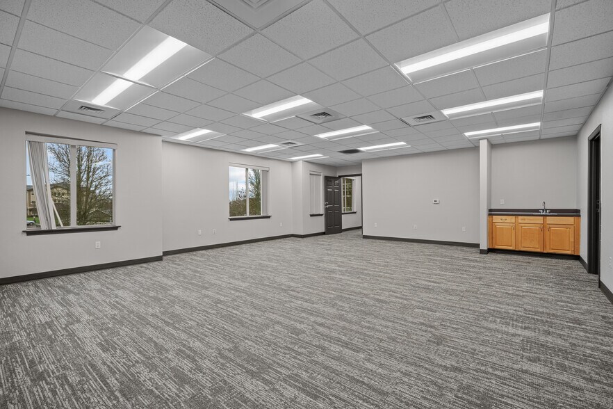 More Photos Of 1184 McGee Ct NE, Keizer Medical For Lease