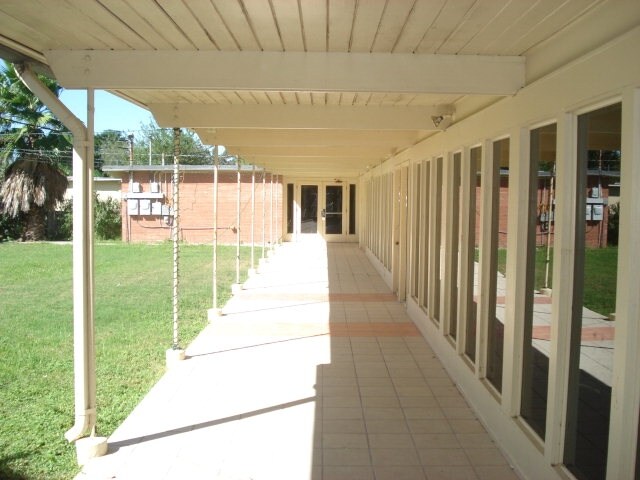 More Photos Of 200 W Cano St, Edinburg Religious Facility For Lease