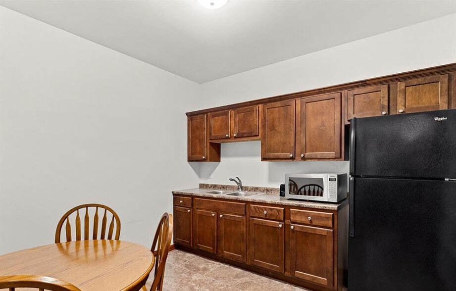 More Photos Of 614 State Route 116, Metamora Office For Lease