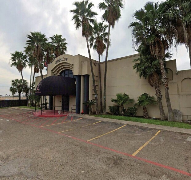 Primary Photo Of 1050 N Sugar Rd, Pharr General Retail For Lease