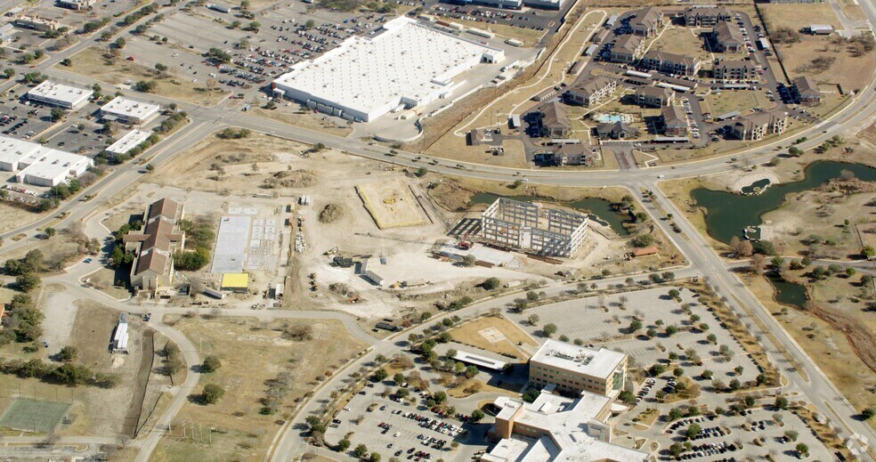 More Photos Of 7611 Inner Circle Dr, San Antonio Office For Sale