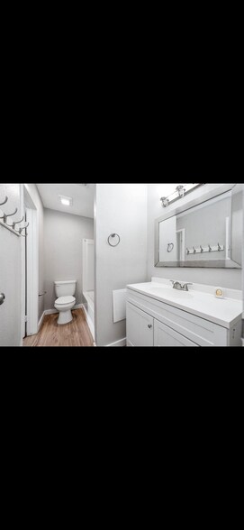 More Photos Of 4614 4614-4620 Orange St, Pearland Apartments For Sale