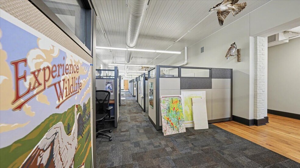 More Photos Of 102 Walnut St, Winona Office Residential For Sale