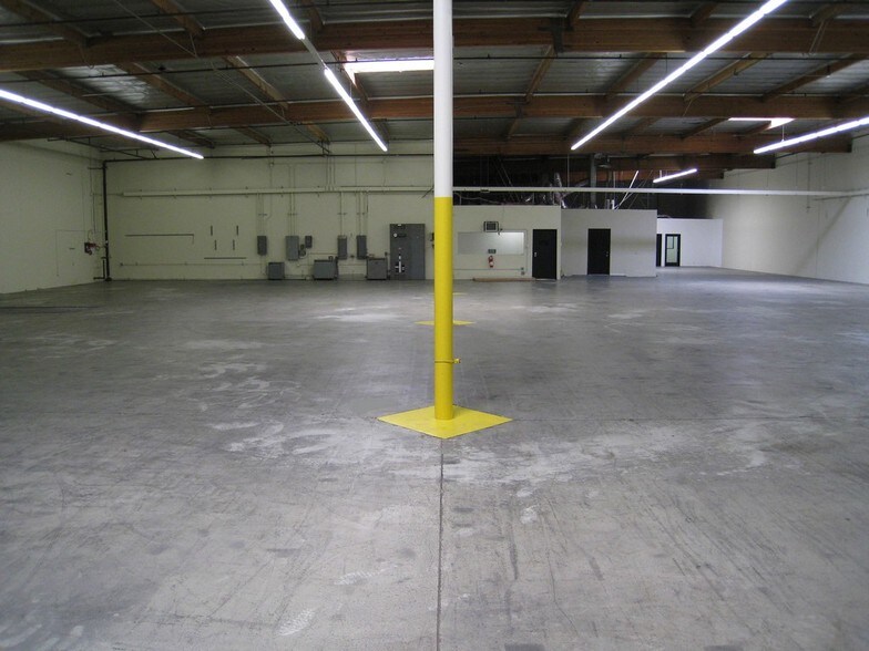 More Photos Of 4520 Danito Ct, Chino Warehouse For Lease
