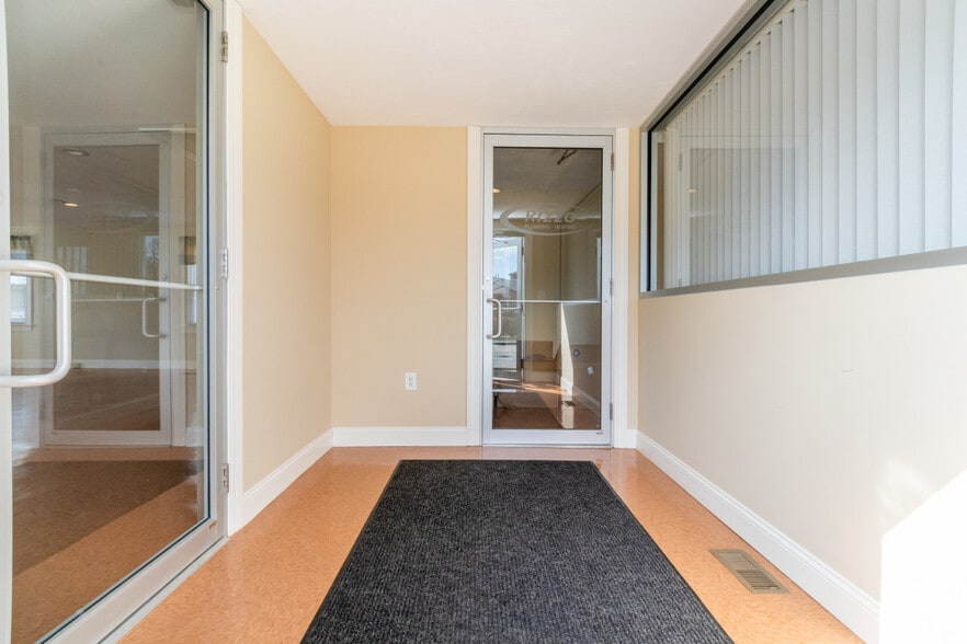 More Photos Of 1581 Main St, Weymouth Freestanding For Sale