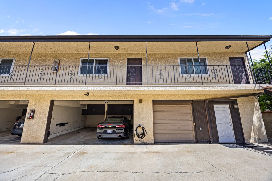 More Photos Of 508 W Imperial Ave, El Segundo Apartments For Sale