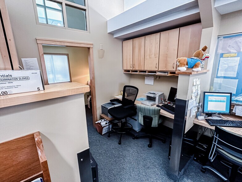 More Photos Of 4649 N Breton Ct SE, Grand Rapids Medical For Sale