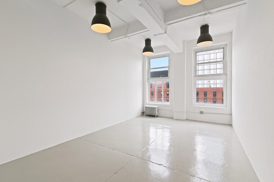 More Photos Of 195-197 Chrystie St, New York Office Residential For Lease