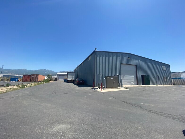 Primary Photo Of 506 N 700 W, North Salt Lake Warehouse For Lease