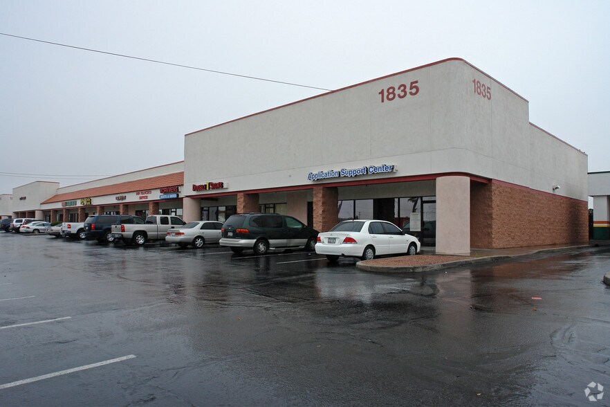 More Photos Of 1835 S Alvernon Way, Tucson Storefront Retail Office For Lease