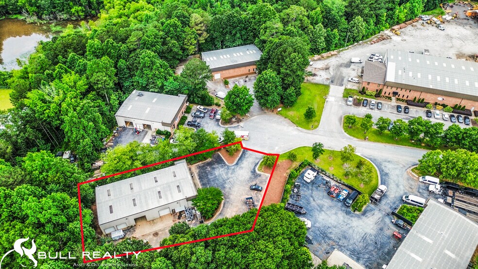 More Photos Of 150 Tober Trl, Fayetteville Warehouse For Lease