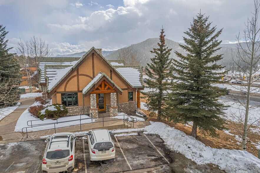 More Photos Of 70 Morning Sun Dr, Woodland Park Loft Creative Space For Sale