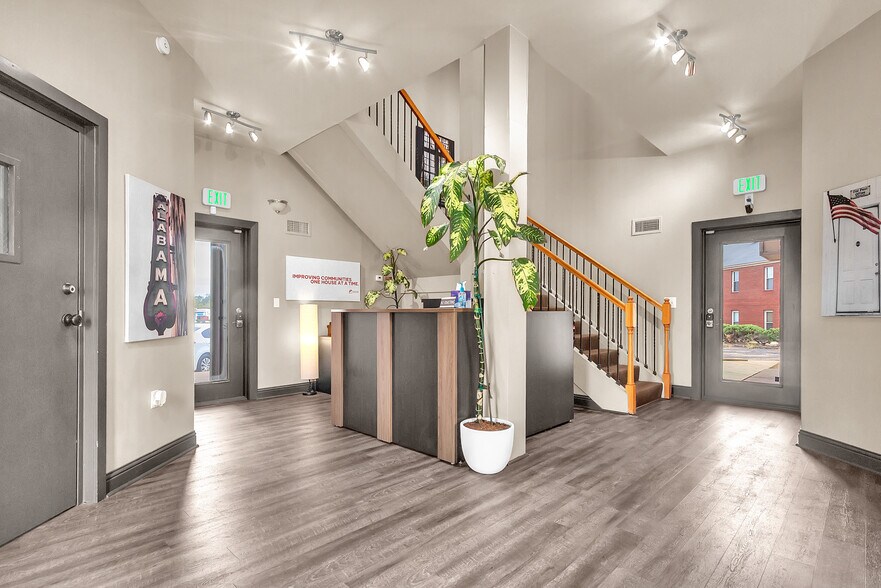 More Photos Of 4249 Lomac St, Montgomery Medical For Lease