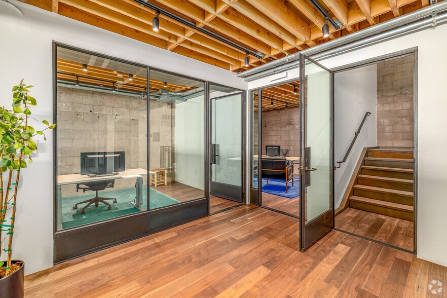 More Photos Of 5872 Smiley Dr, Culver City Loft Creative Space For Sale