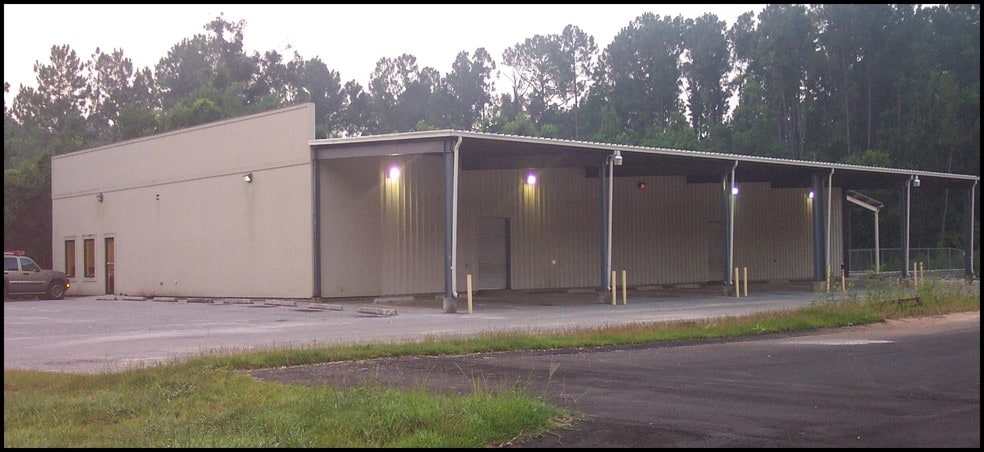 More Photos Of 8033 Airway Park Dr, Mobile Light Distribution For Lease