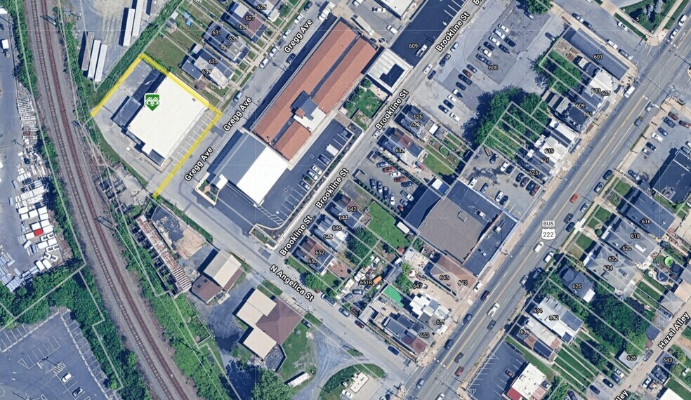 Primary Photo Of 641 Gregg Ave, Reading Medical For Sale