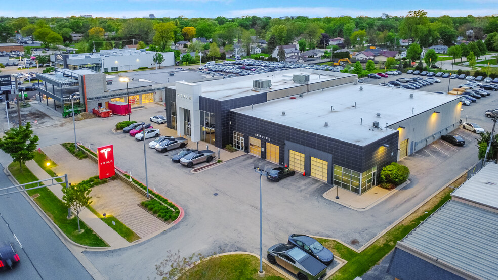 Primary Photo Of 50 W Ogden Ave, Westmont Auto Dealership For Sale
