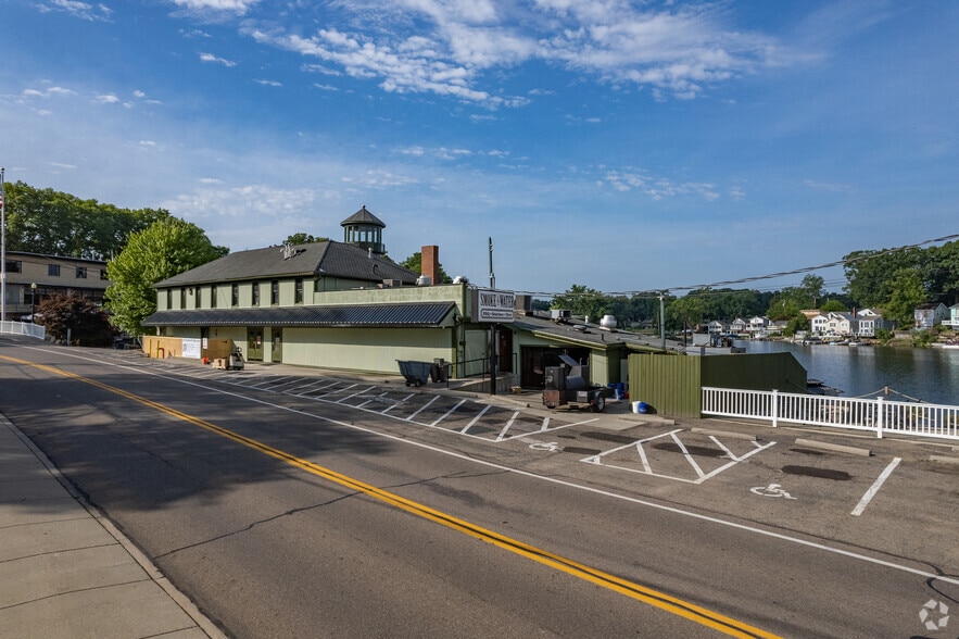 More Photos Of , Akron General Retail For Sale