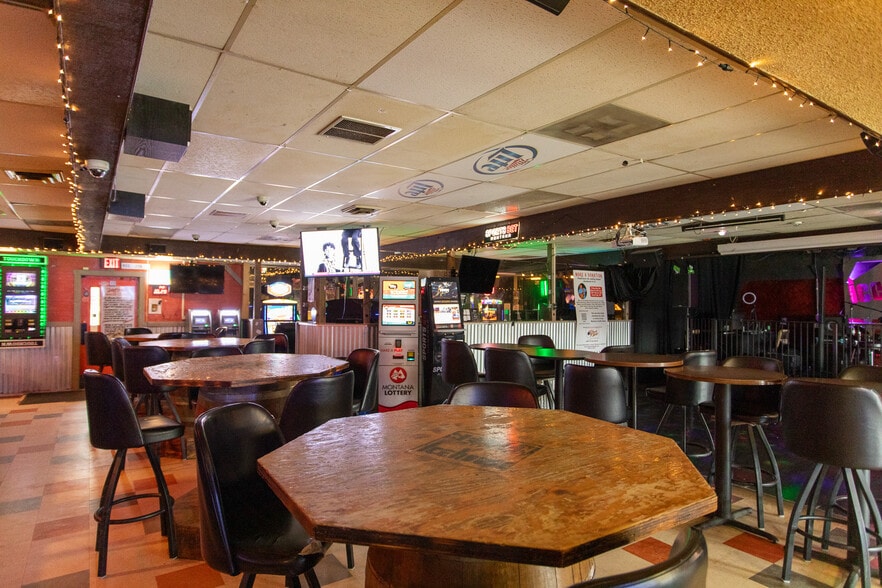 More Photos Of 1349 13th Ave SW, Great Falls Bar For Sale