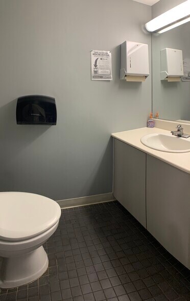 More Photos Of 75 Summit Ave, Hackensack Medical For Lease