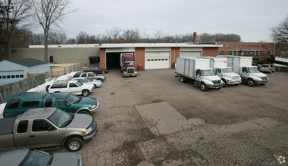 More Photos Of 180 Goodwin St, East Hartford Warehouse For Sale