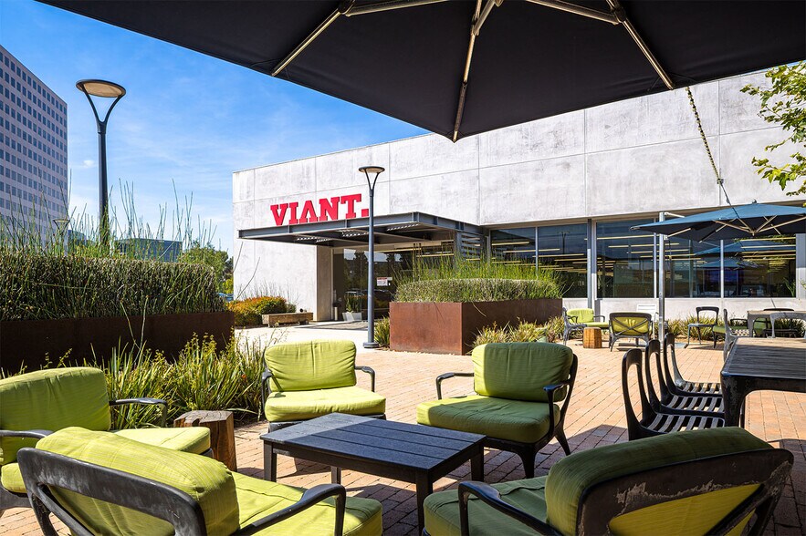 More Photos Of 2722 Michelson Dr, Irvine Office For Sale