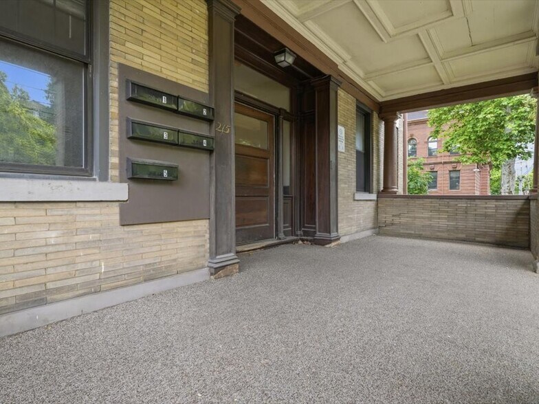 More Photos Of 215 S Braddock Ave, Pittsburgh Apartments For Sale