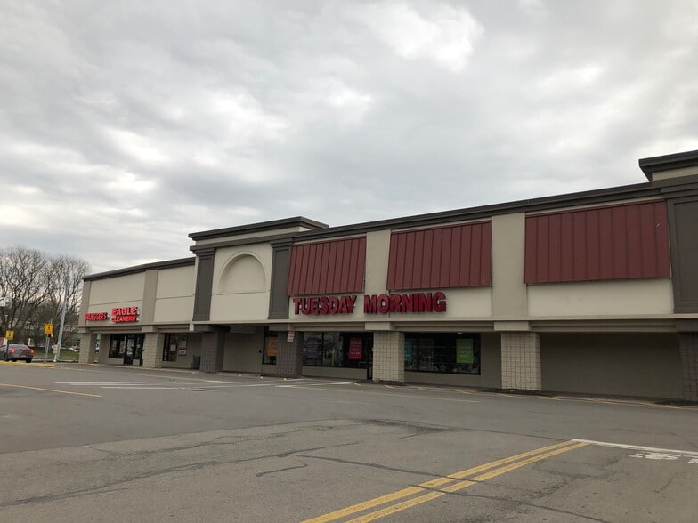 More Photos Of 1601 Penfield Rd, Rochester Unknown For Lease