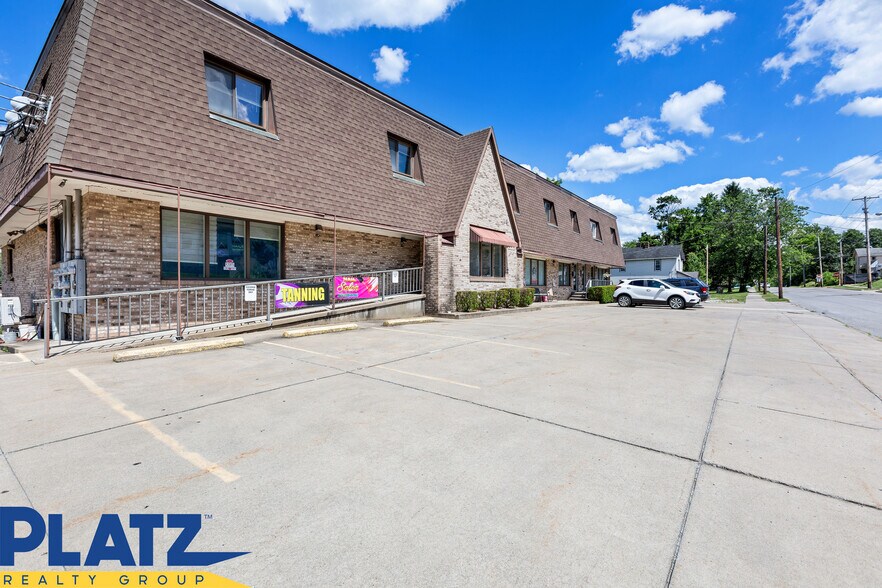 Primary Photo Of 71 Terrace St, Struthers Storefront Retail Residential For Sale