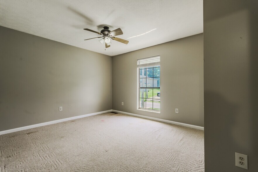 More Photos Of , Jefferson City Multifamily For Sale
