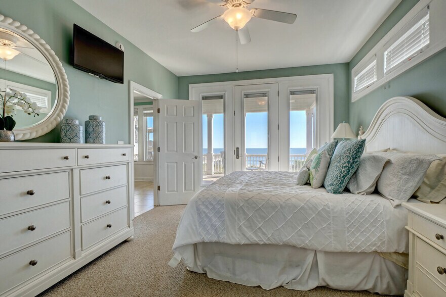 More Photos Of 2068 New River Inlet Rd, North Topsail Beach Apartments For Sale