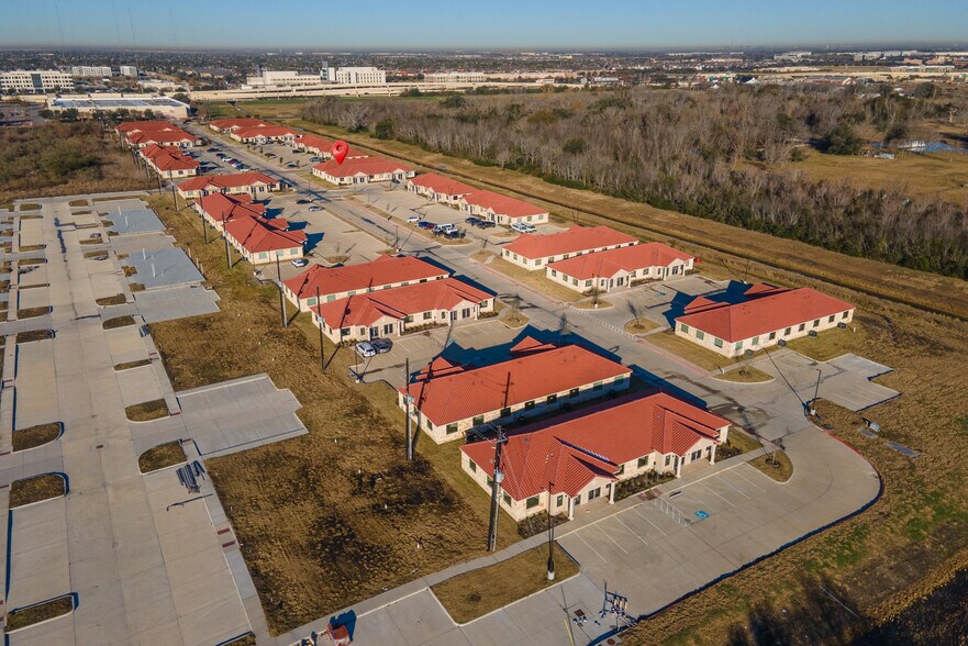 More Photos Of 2743 Smith Ranch Rd, Pearland Office For Sale