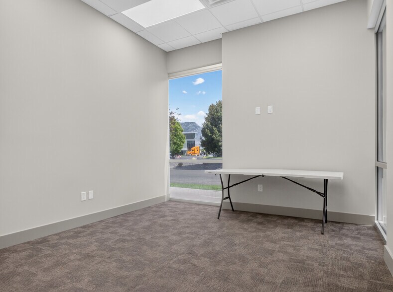 More Photos Of 1153 N 1430 W, Orem Warehouse For Lease