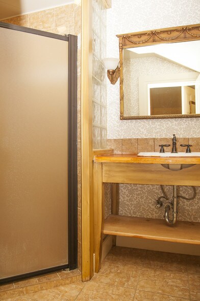 More Photos Of 2057 State Route 96, Trumansburg Hotel For Sale