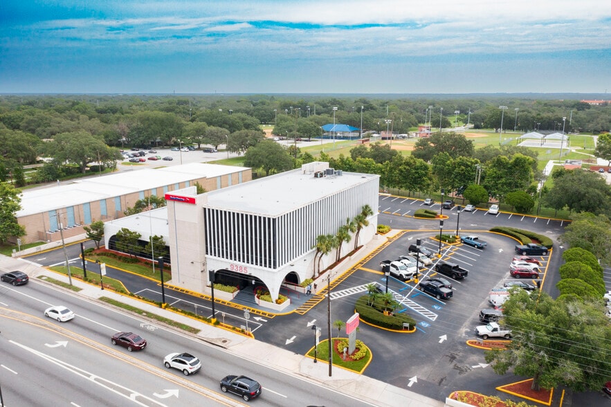 More Photos Of 9385 N 56th St, Temple Terrace General Retail For Lease