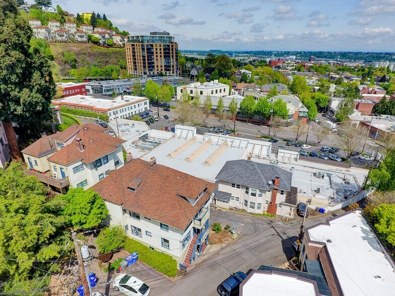 More Photos Of 2308-2326 SW Osage St, Portland Apartments For Sale